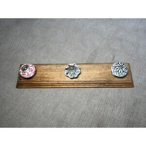 Rustic Wood Wall Hook Rack with 3 Decorative Knobs Keyhole Mount Entryway Decor